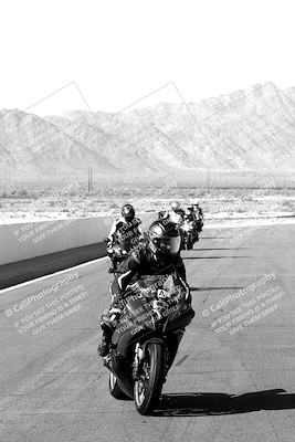 media/Apr-10-2022-SoCal Trackdays (Sun) [[f104b12566]]/Around the Pits/